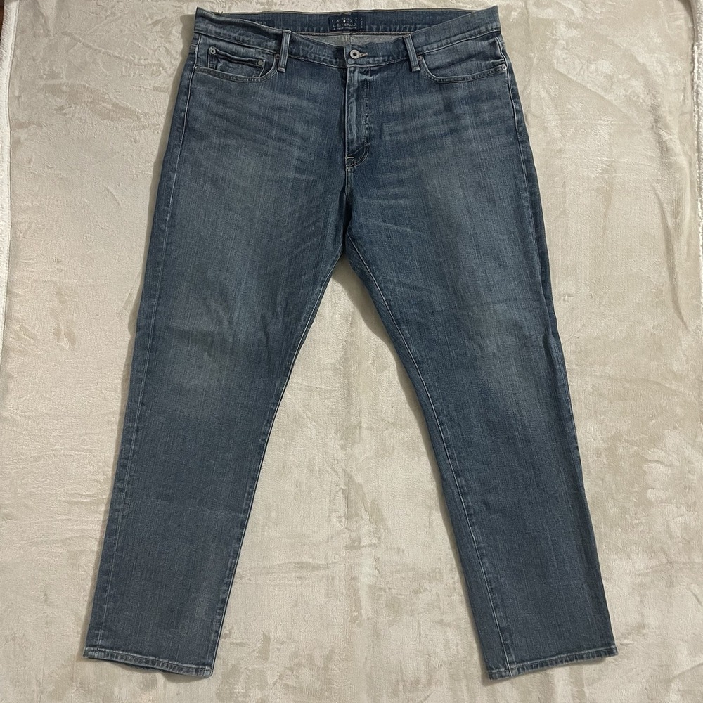 Lucky Brand Jeans Mens Size 40x32 410 Athletic Fit Straight‎ Blue Denim Stretch